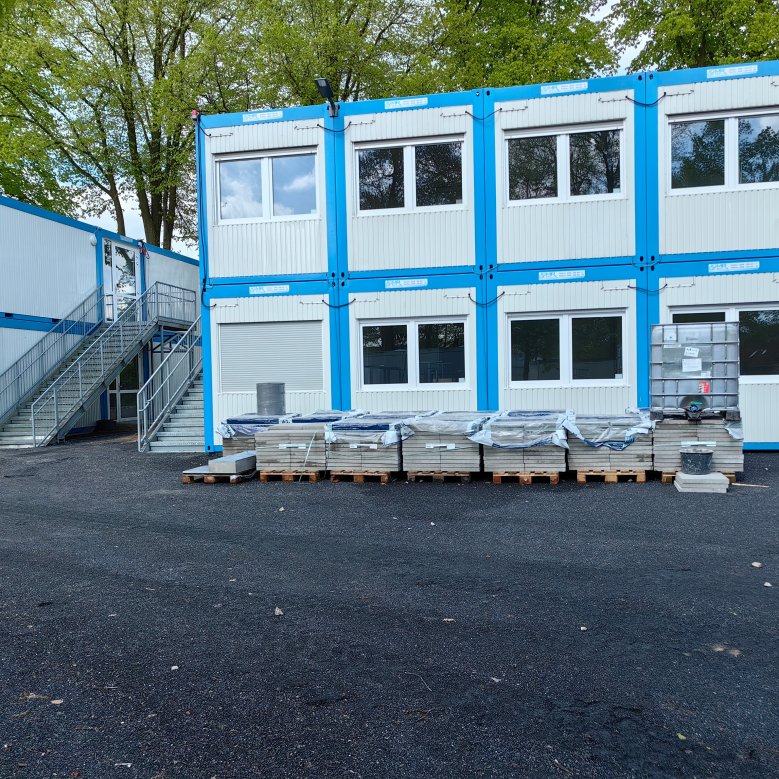foran containerne
