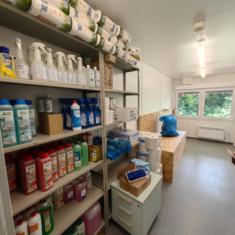 Cleaning room