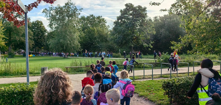 În drum spre grădina zoologică