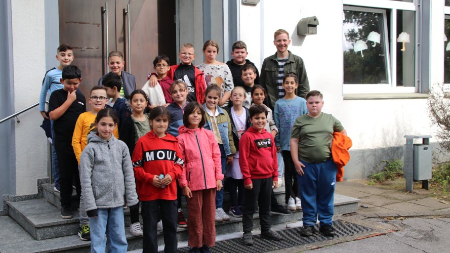 Klass 4b Klass 4b, klassföreståndare Mr. Krage